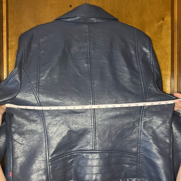 Levi’s Blue/Gray FAUX Leather Jacket - Picture 8 of 8